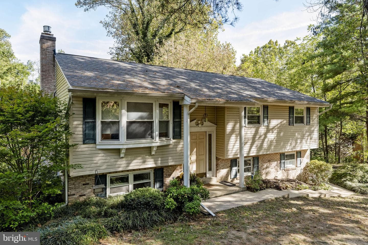 61 Cambridge Drive photo 1