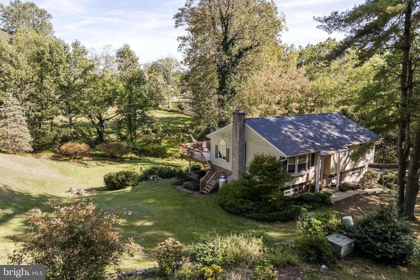 61 Cambridge Drive photo 2