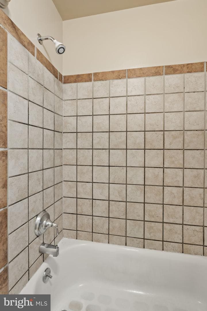 61 Cambridge Drive photo 22