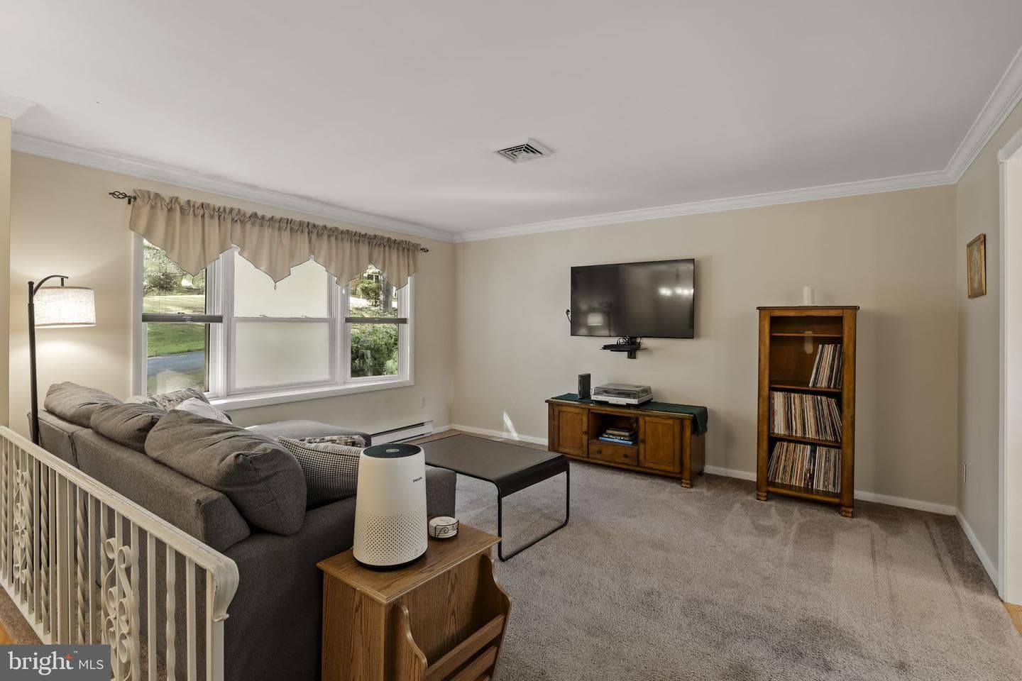 61 Cambridge Drive photo 8