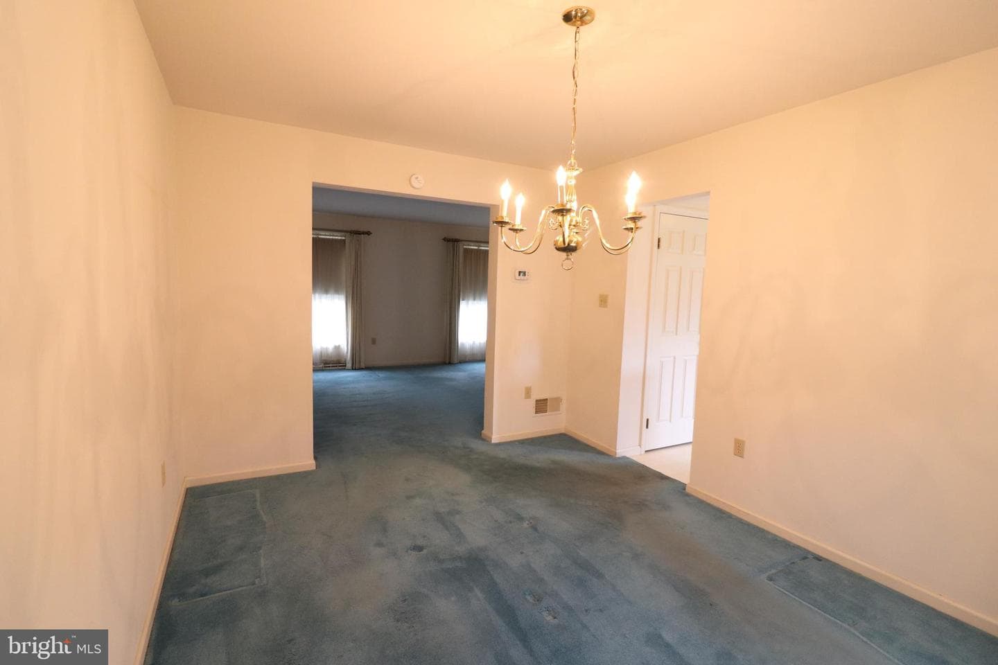 9 Hawthorne Drive photo 13