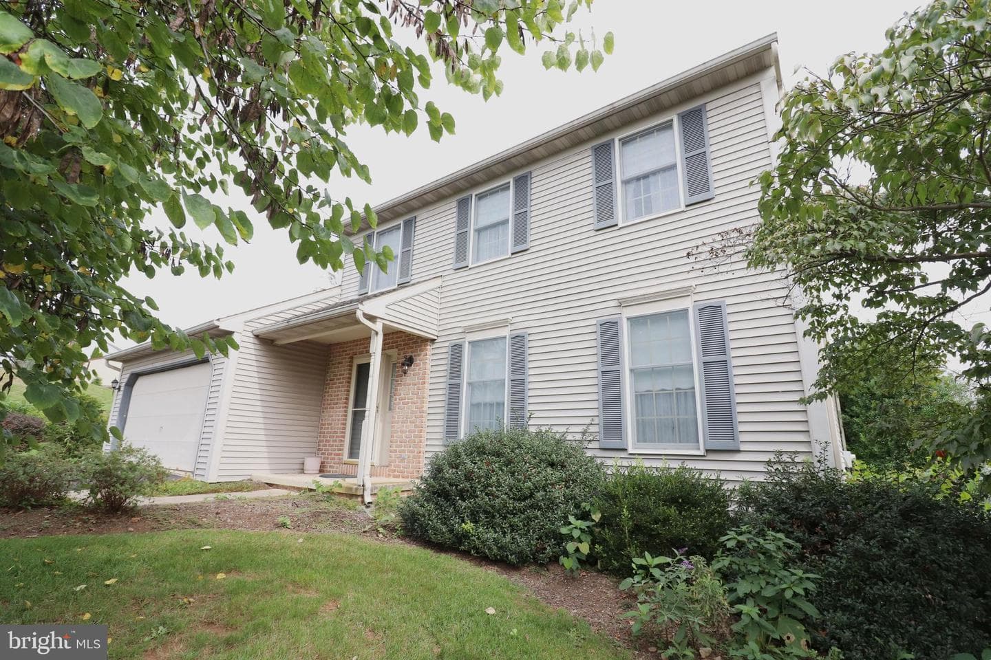9 Hawthorne Drive photo 2