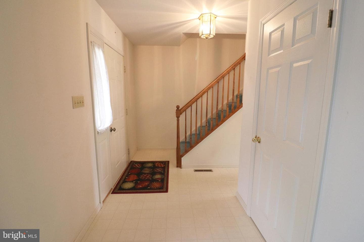 9 Hawthorne Drive photo 3
