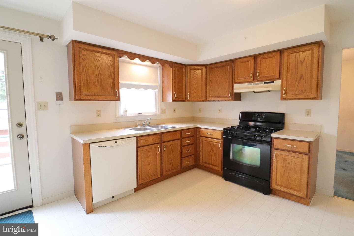 9 Hawthorne Drive photo 6