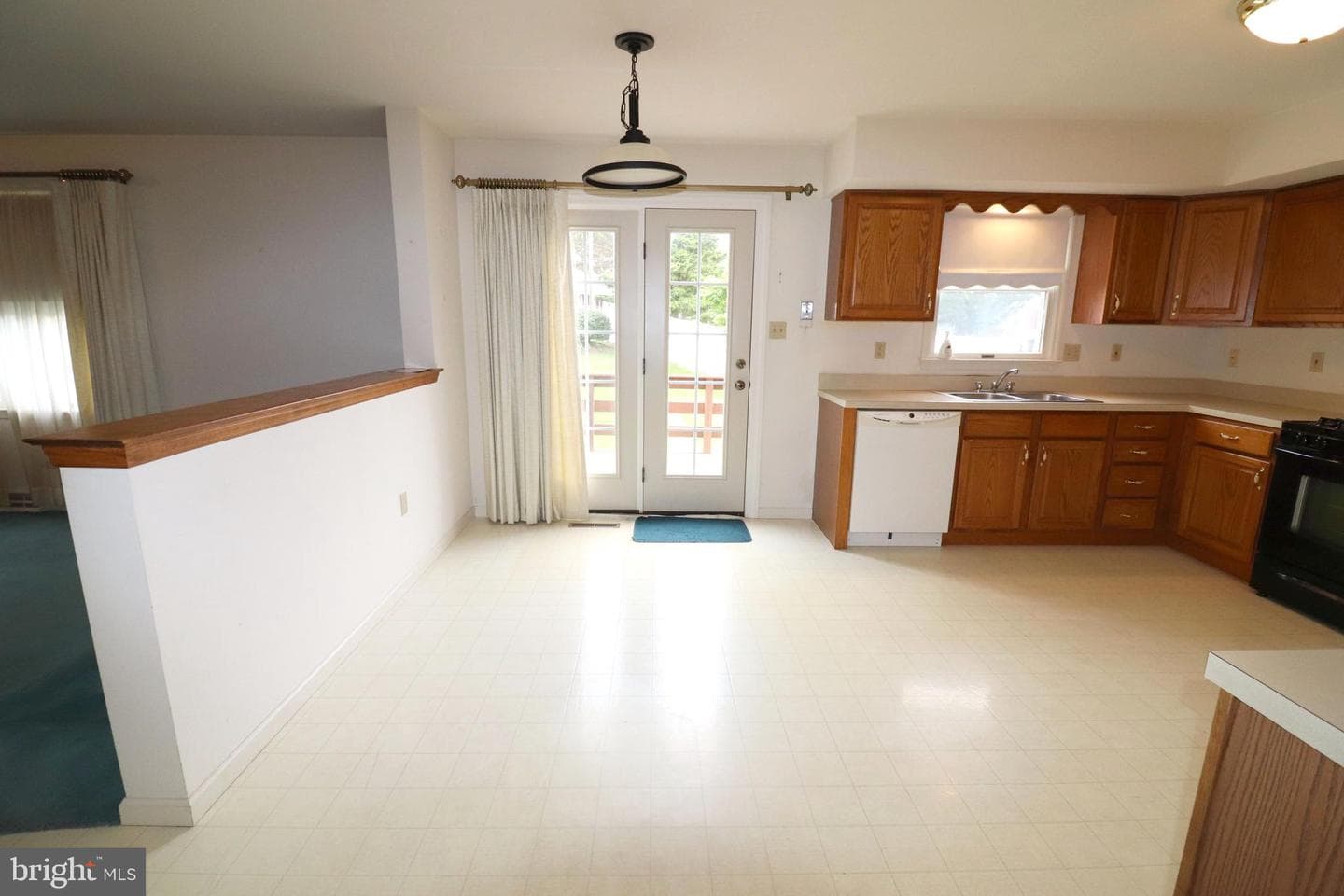 9 Hawthorne Drive photo 8