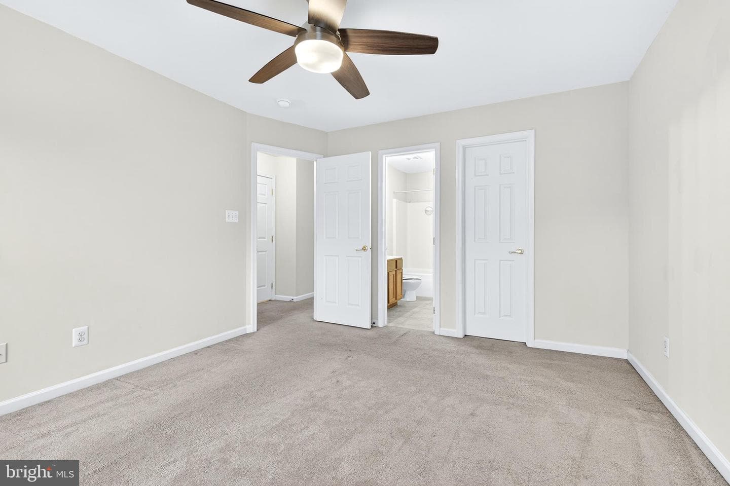 202 Pennshire Drive photo 11