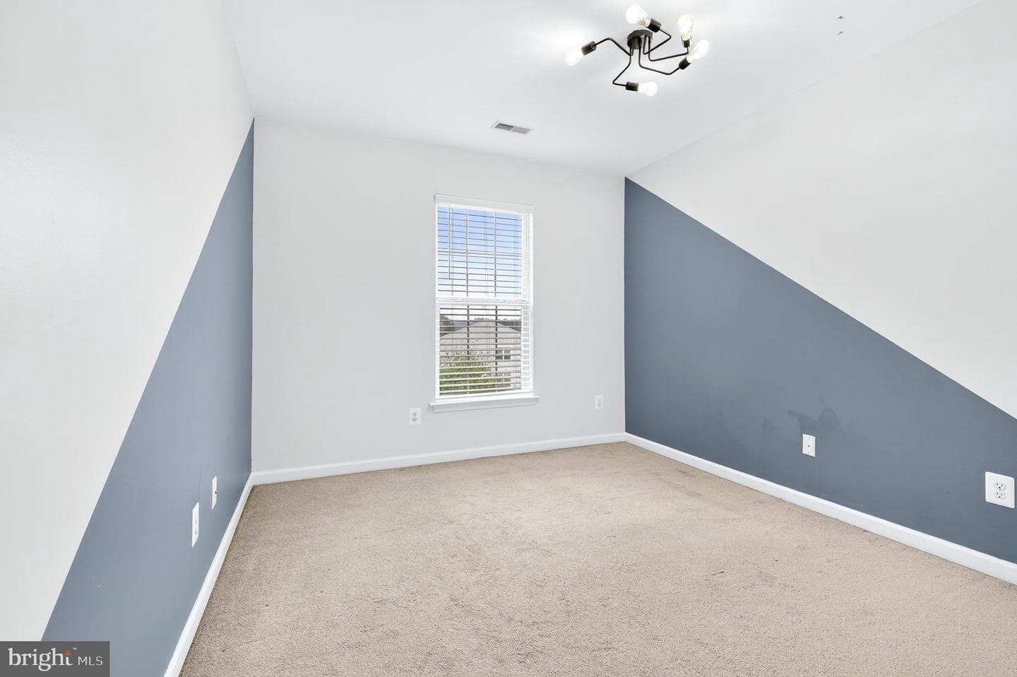 202 Pennshire Drive photo 13