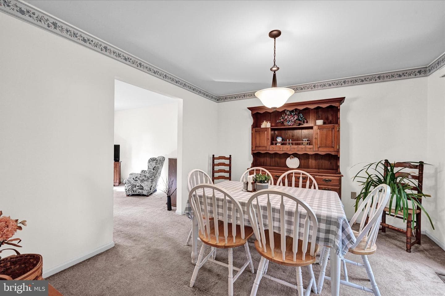 242 Persimmon Lane photo 12