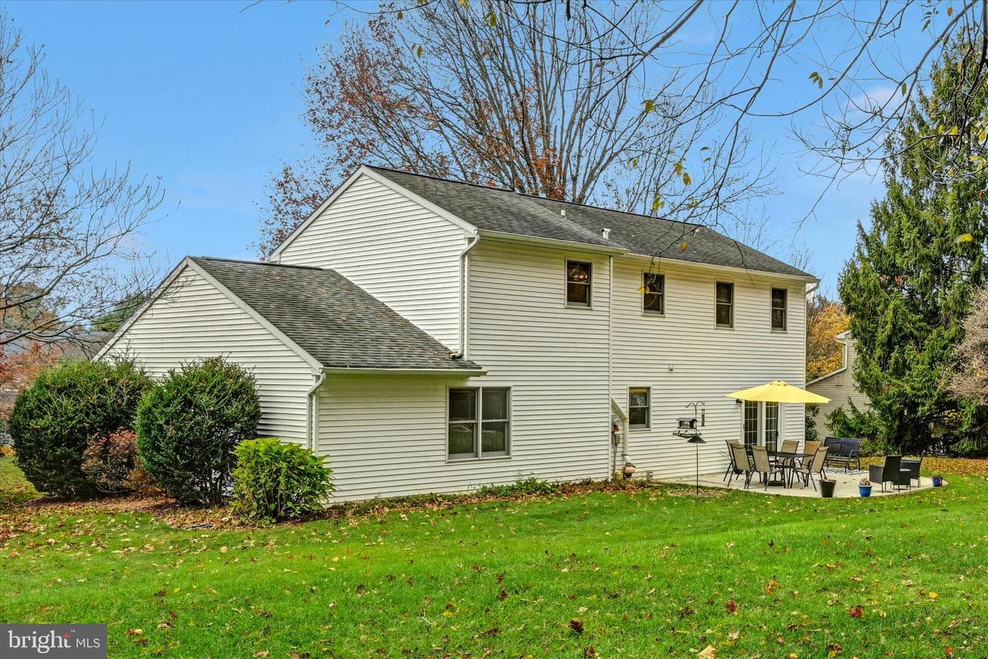 242 Persimmon Lane photo 39