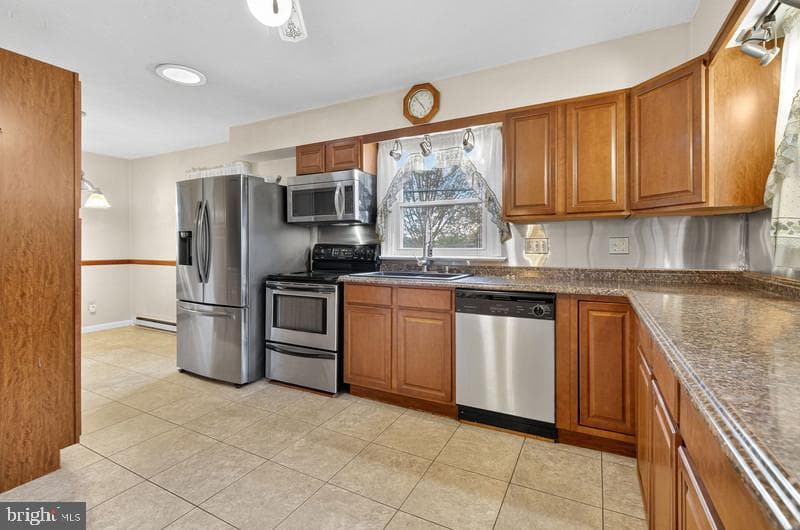 15 Edgemont Road photo 8