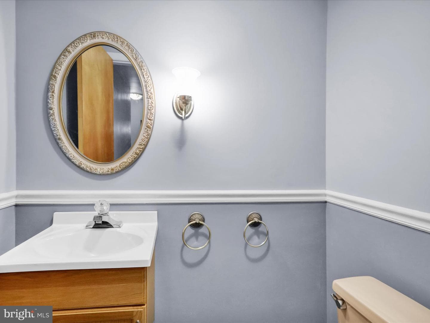 1266 Wilson Avenue photo 10