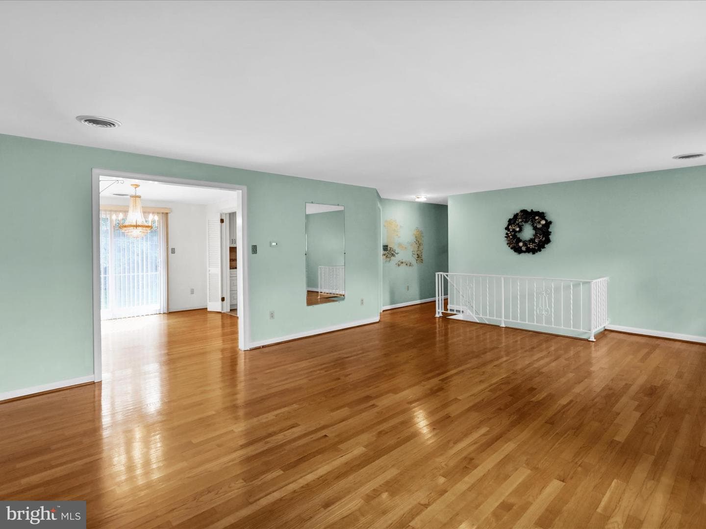 1266 Wilson Avenue photo 13