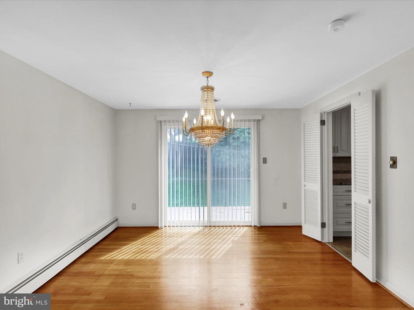 1266 Wilson Avenue photo 14