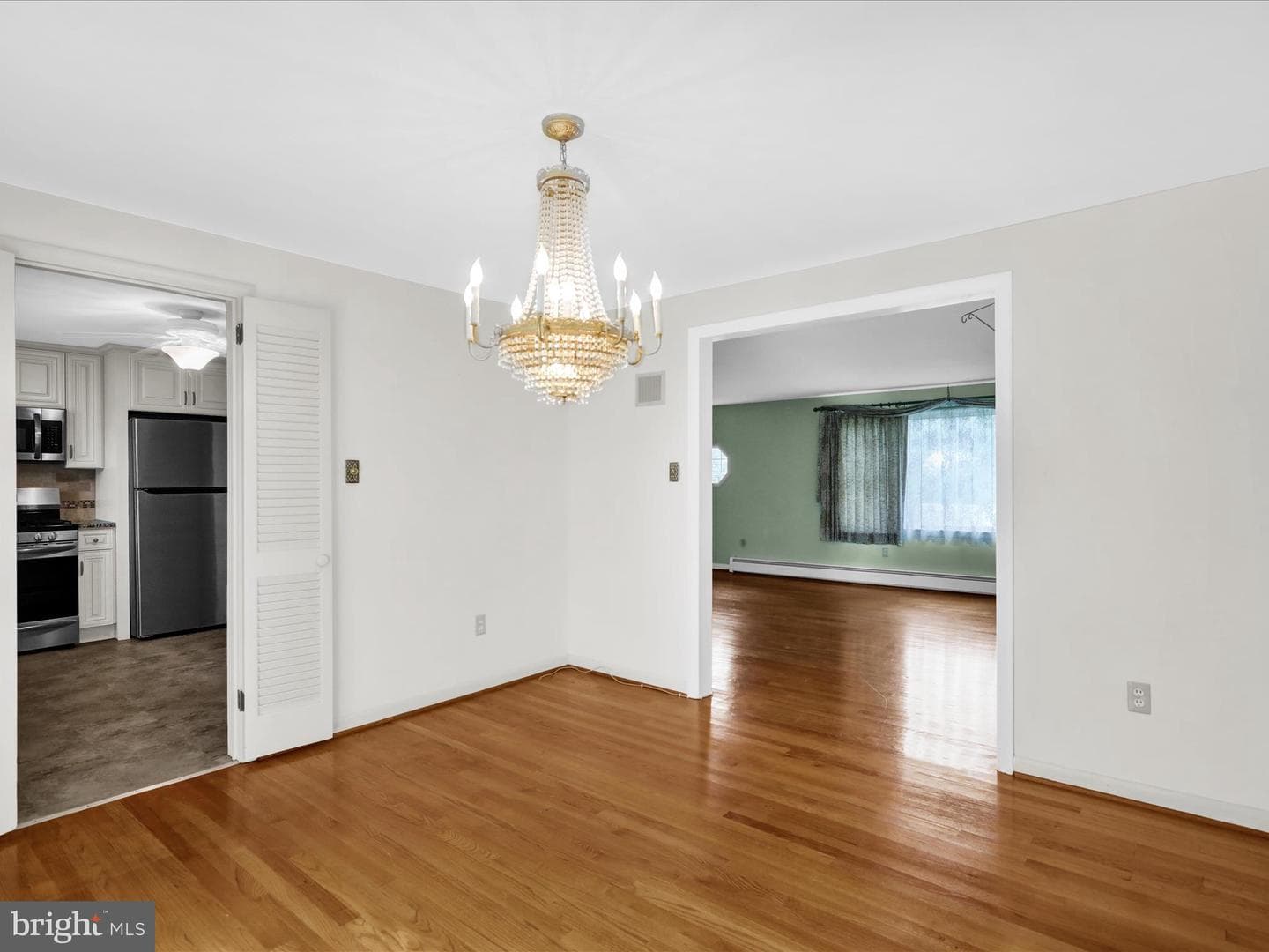 1266 Wilson Avenue photo 15