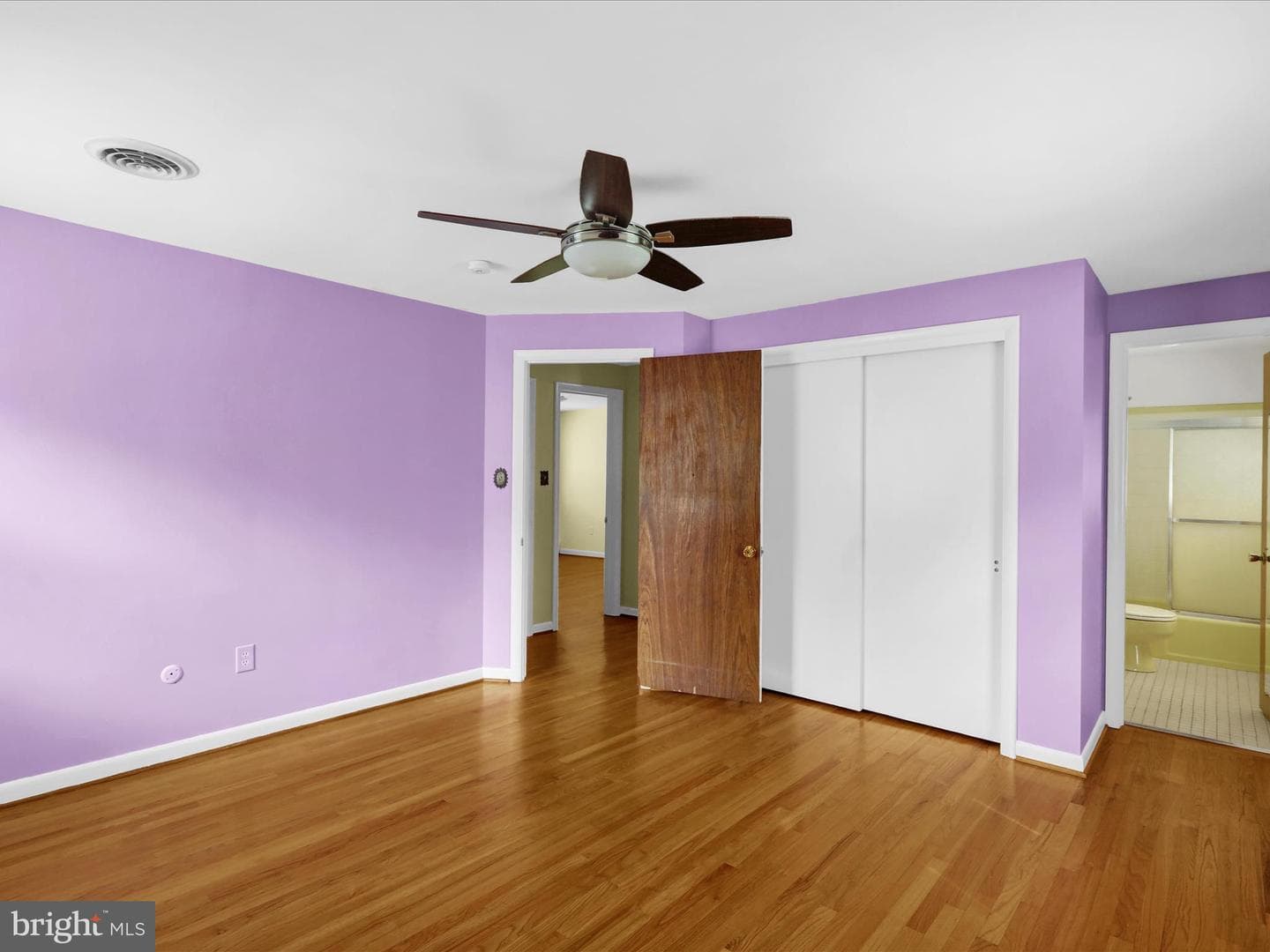 1266 Wilson Avenue photo 23