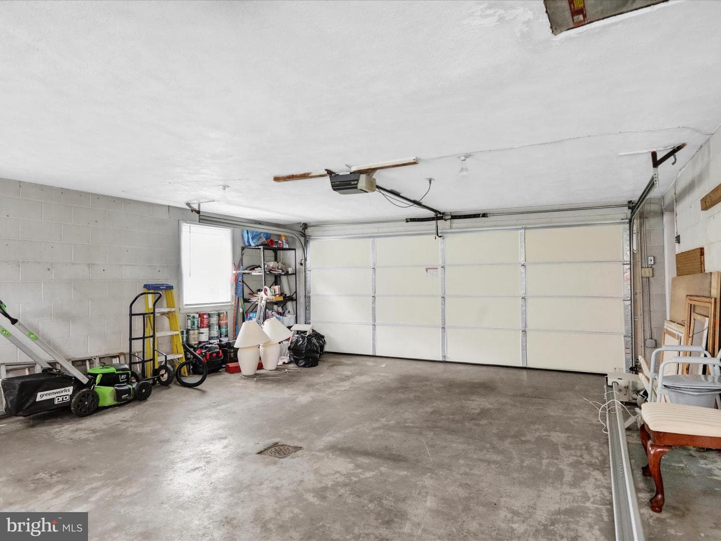 1266 Wilson Avenue photo 32