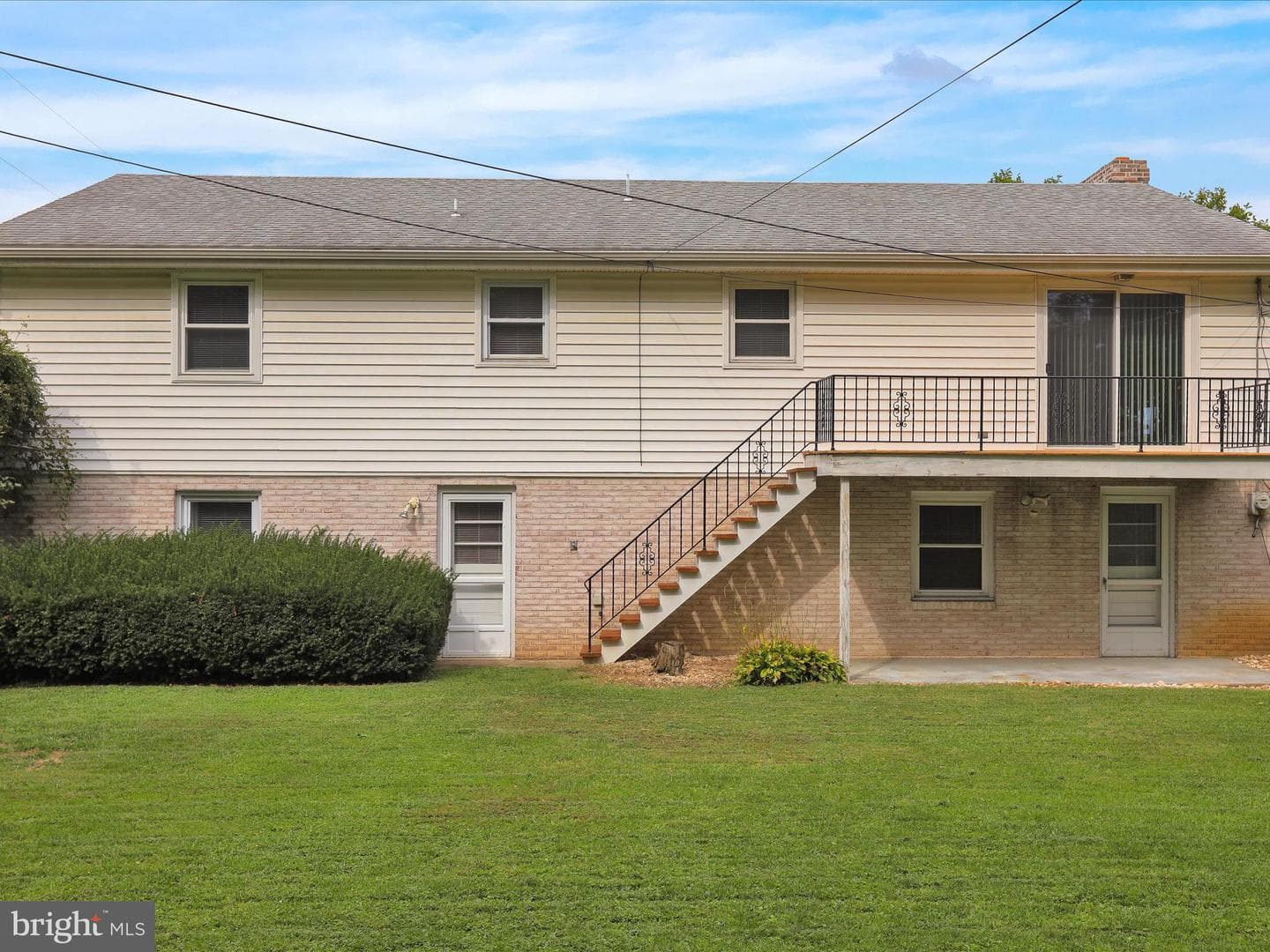 1266 Wilson Avenue photo 36