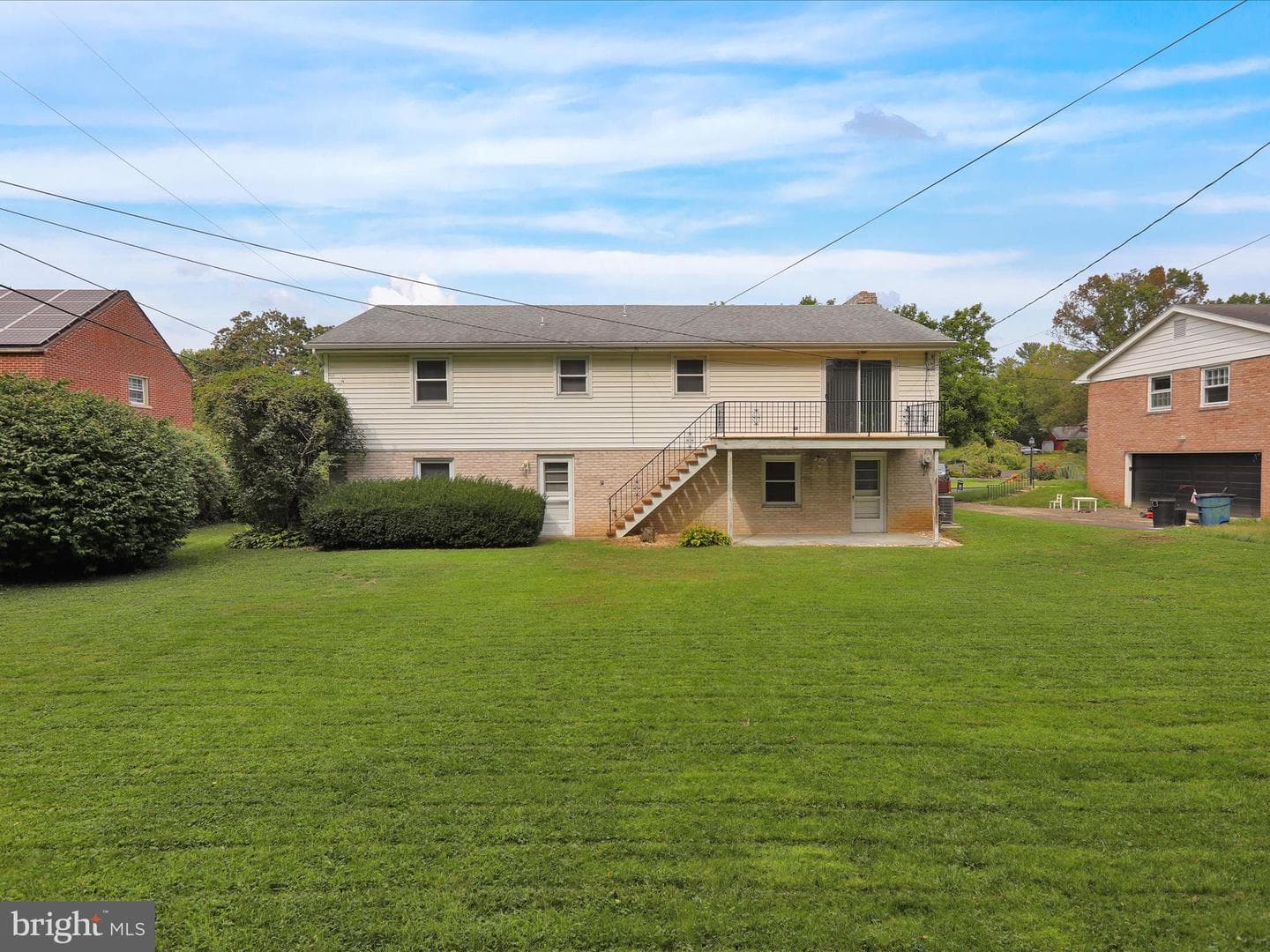 1266 Wilson Avenue photo 37