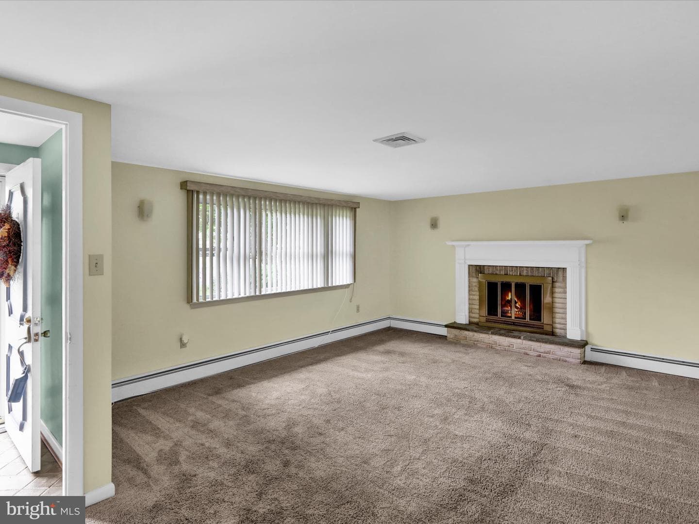 1266 Wilson Avenue photo 4