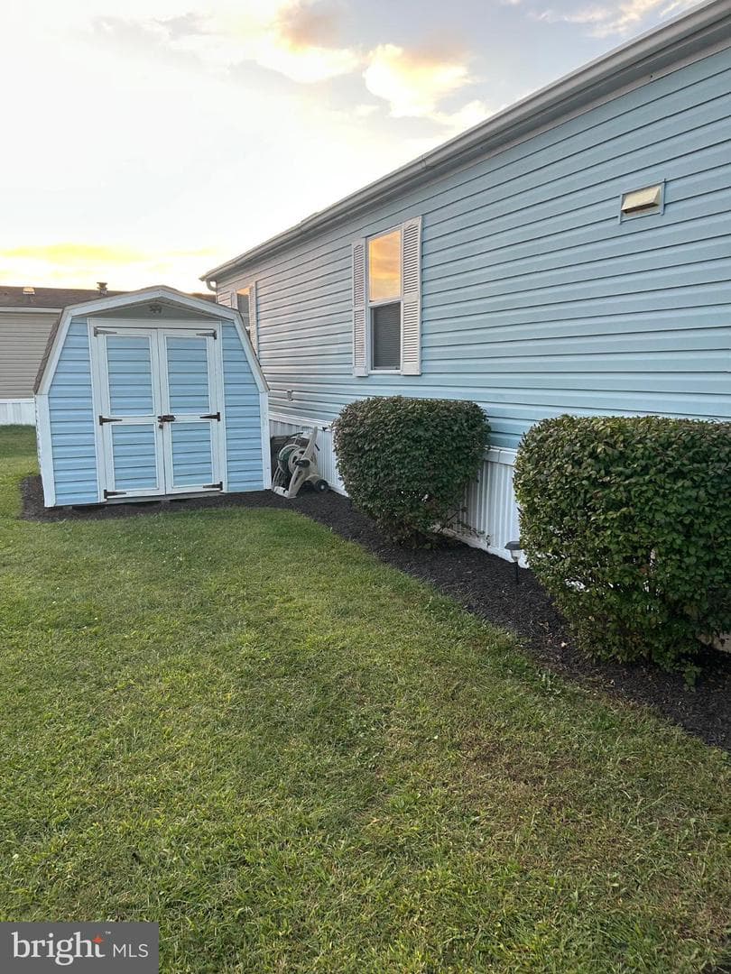 105 Silverwind Court S photo 13