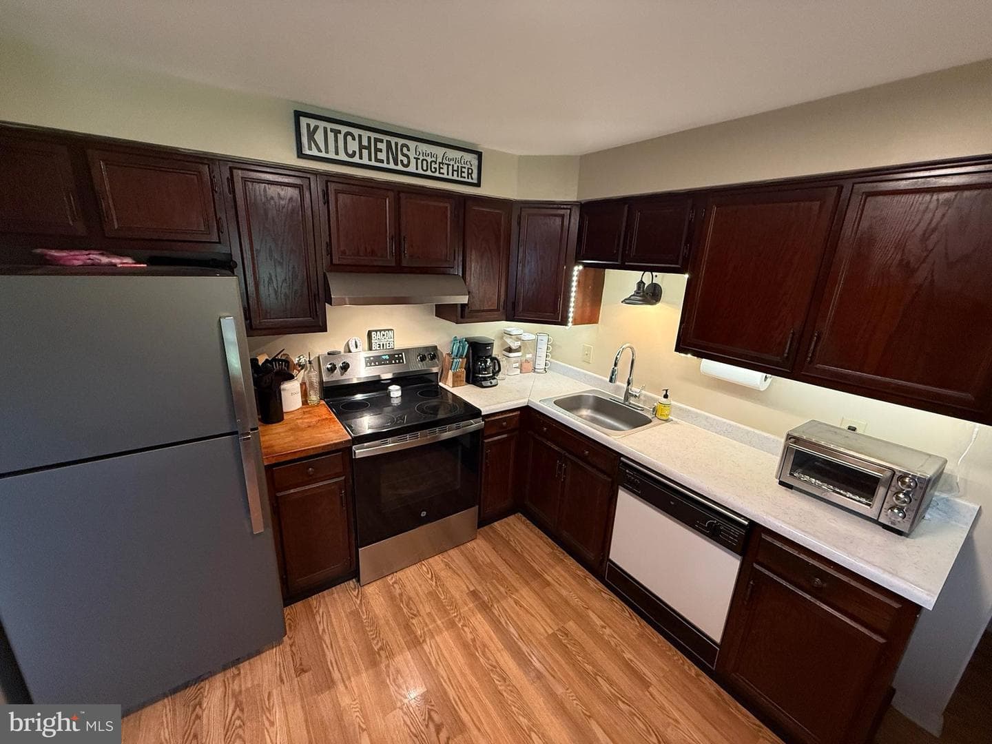 440 Scotland Road photo 11