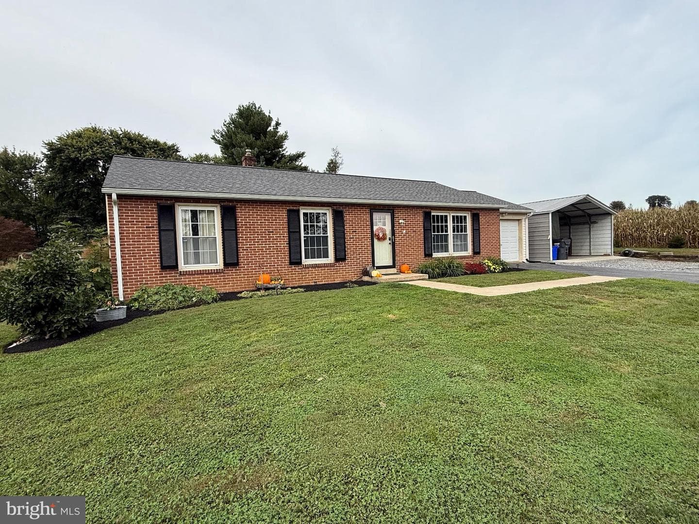 440 Scotland Road photo 3