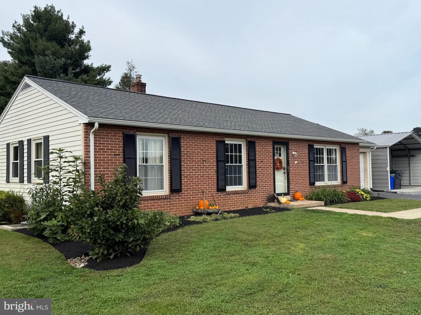 440 Scotland Road photo 4