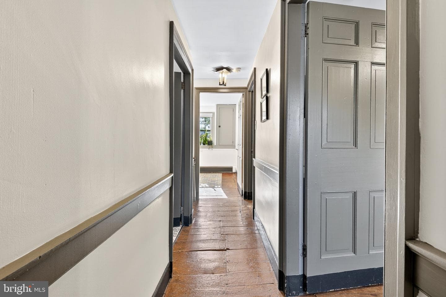 249 Blue Lane photo 19