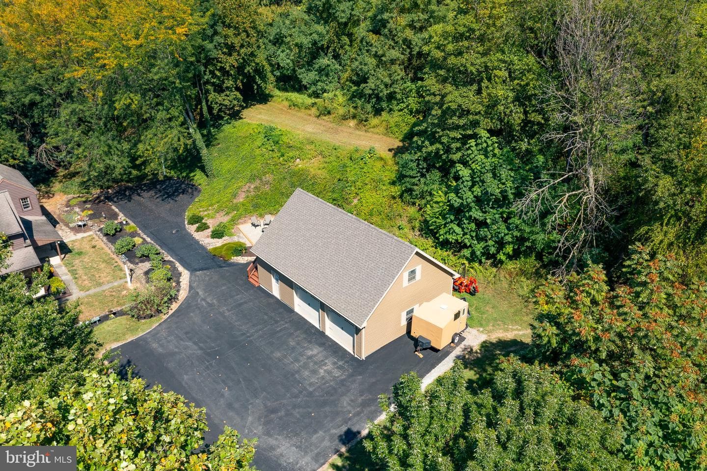 249 Blue Lane photo 40