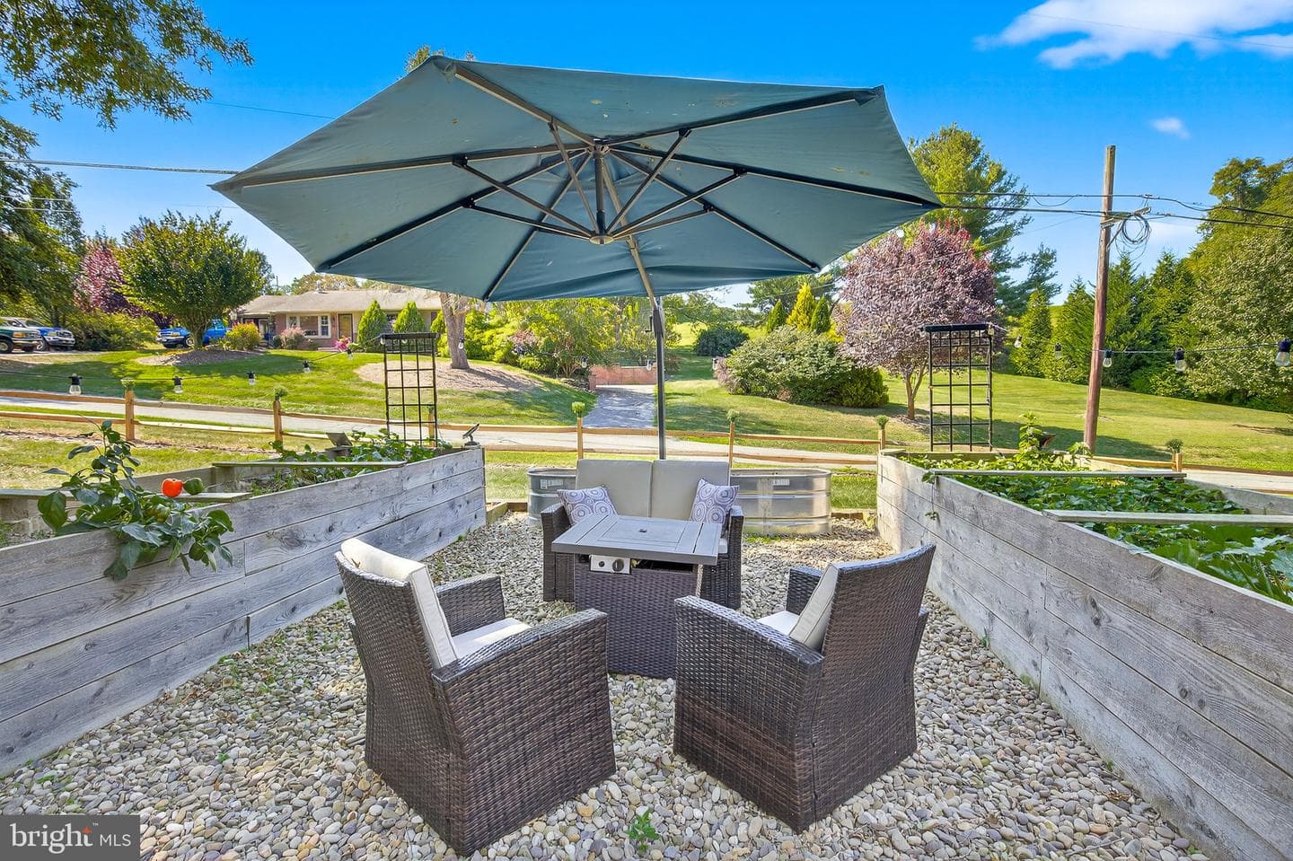 249 Blue Lane photo 57