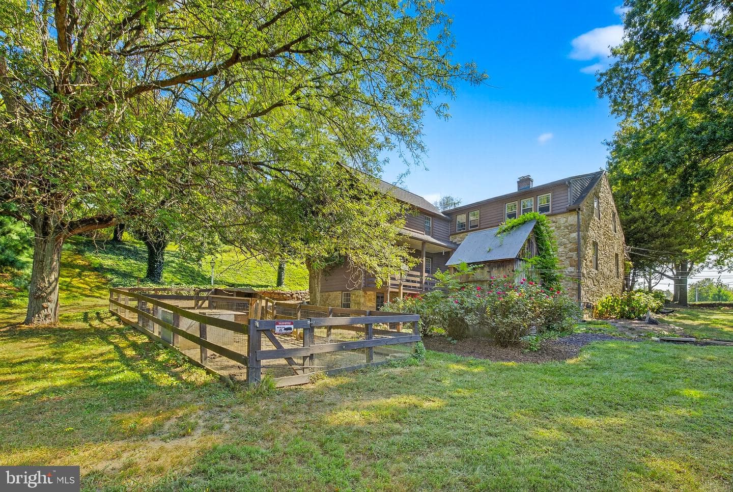 249 Blue Lane photo 61