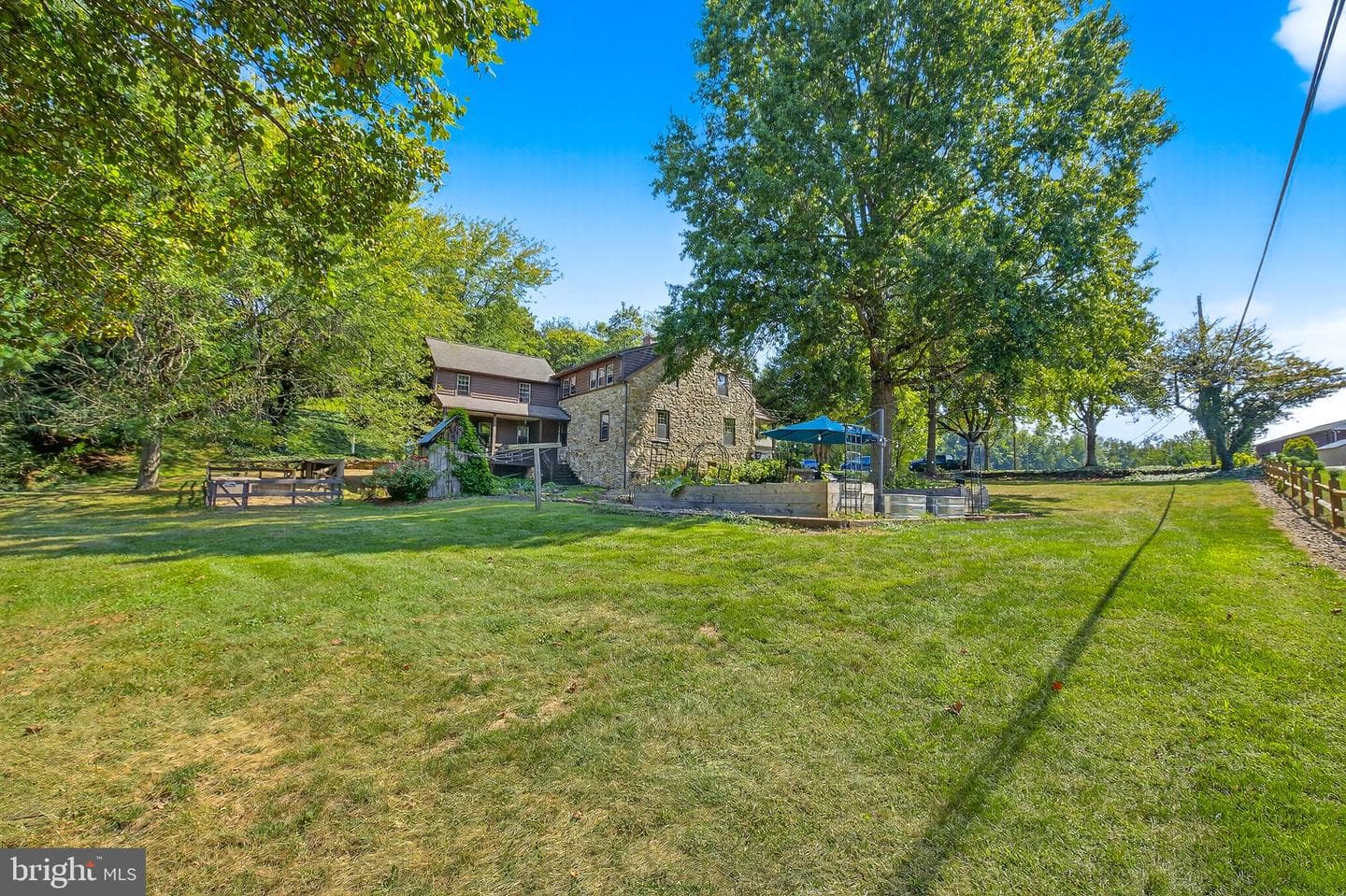 249 Blue Lane photo 68
