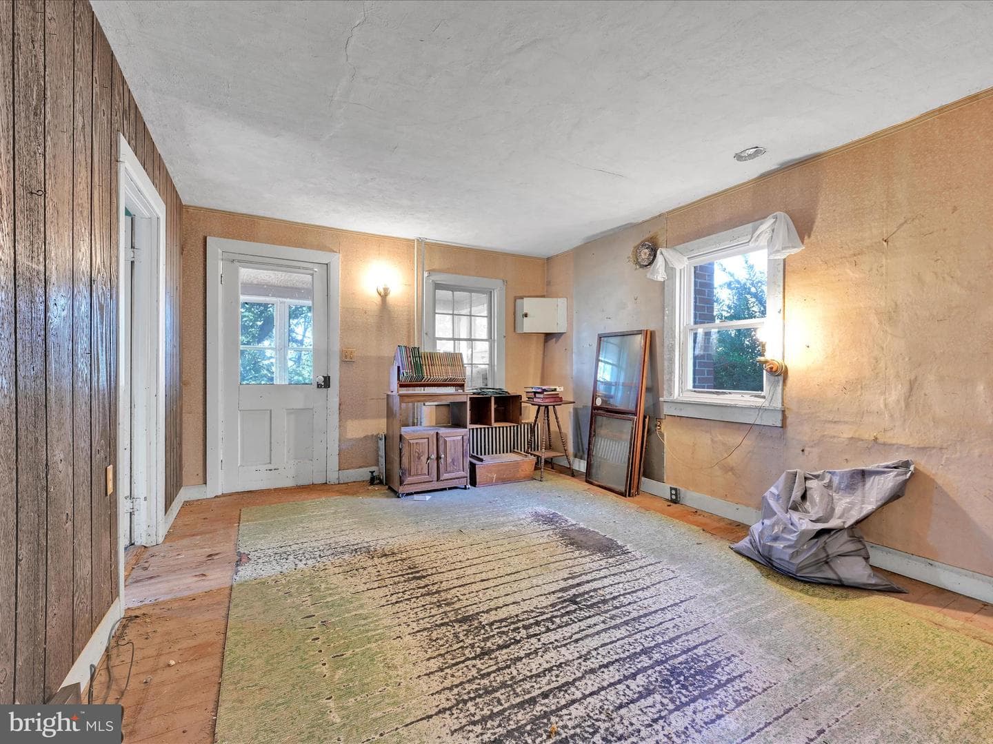 2496 River Road photo 18