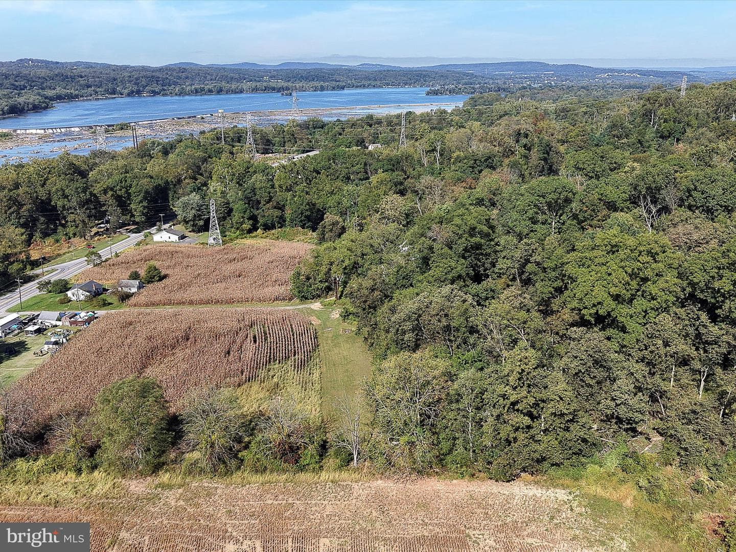 2496 River Road photo 5