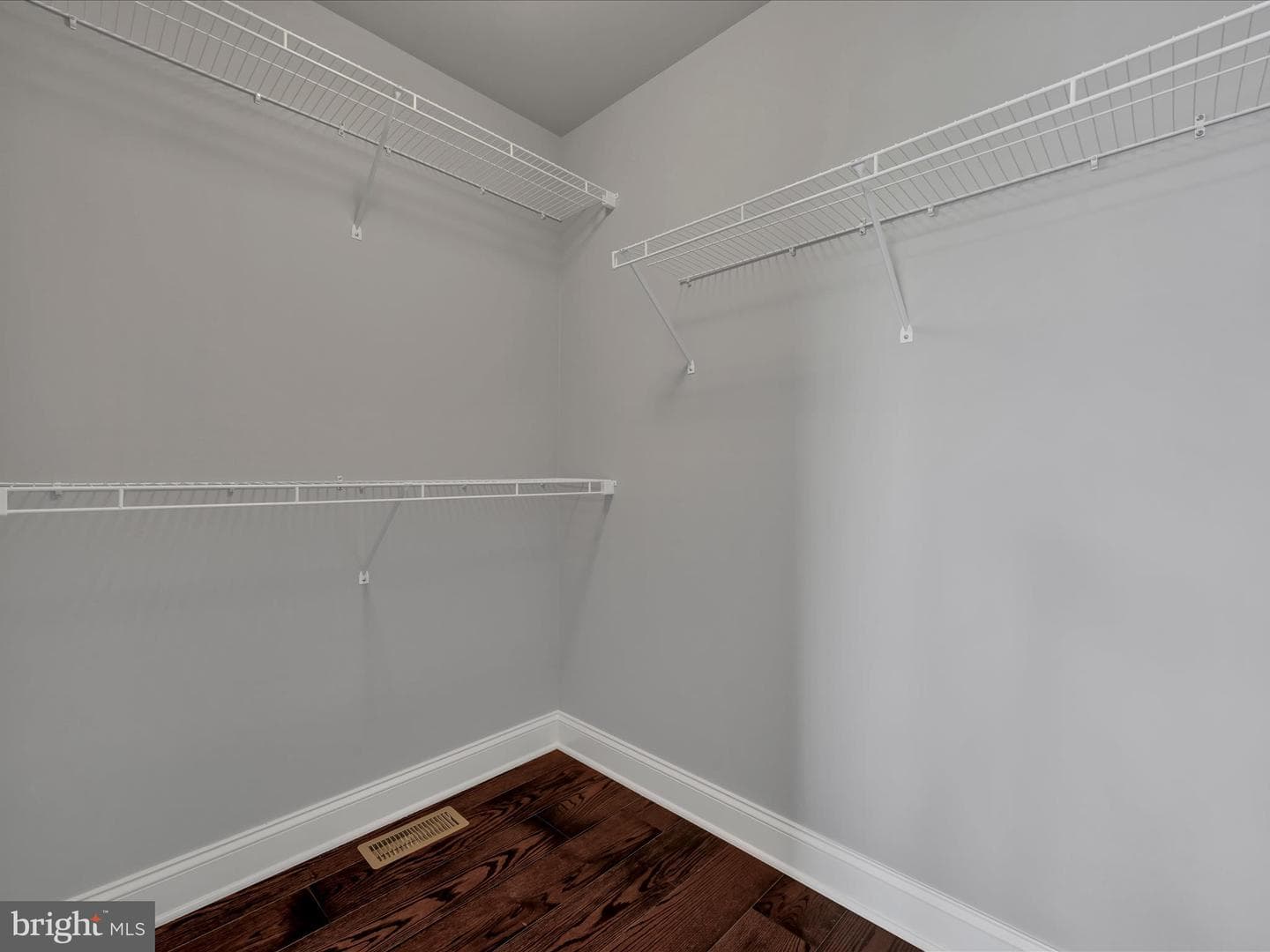 641 Skyler Drive photo 28