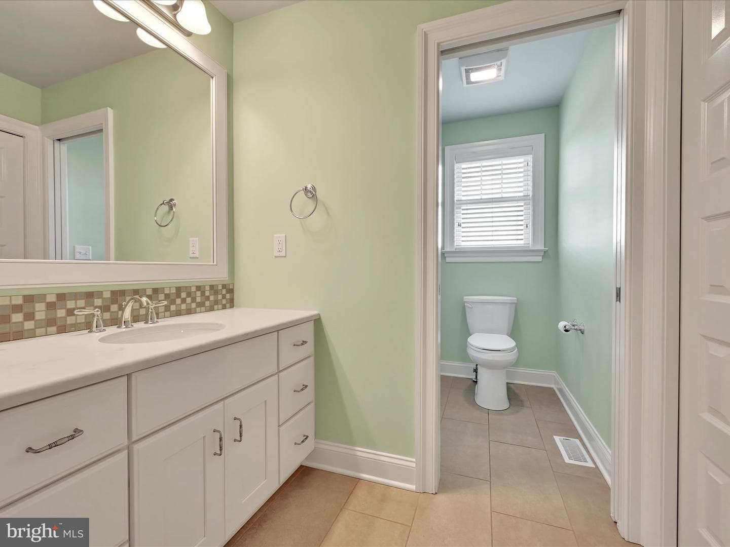641 Skyler Drive photo 31