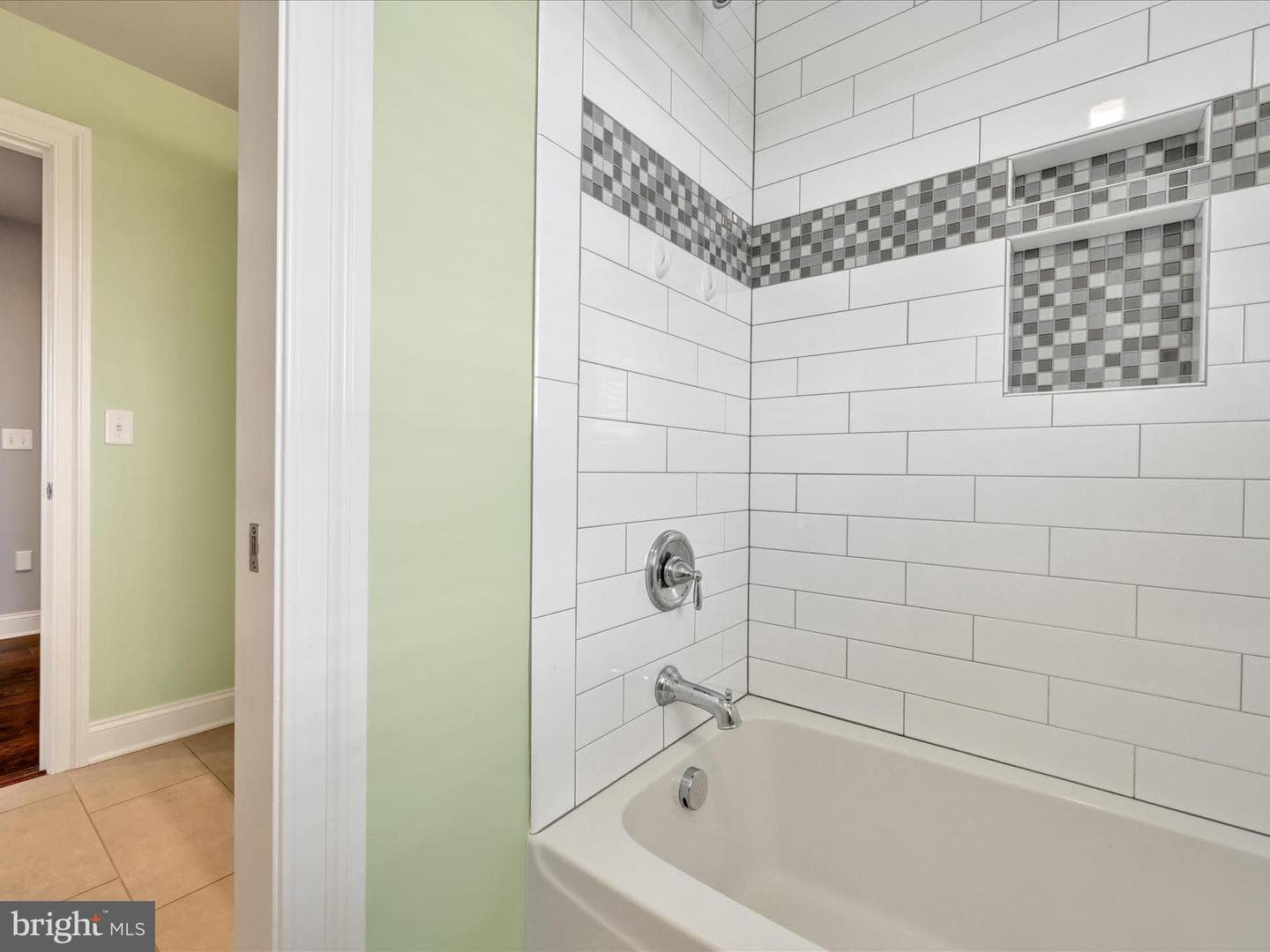 641 Skyler Drive photo 32