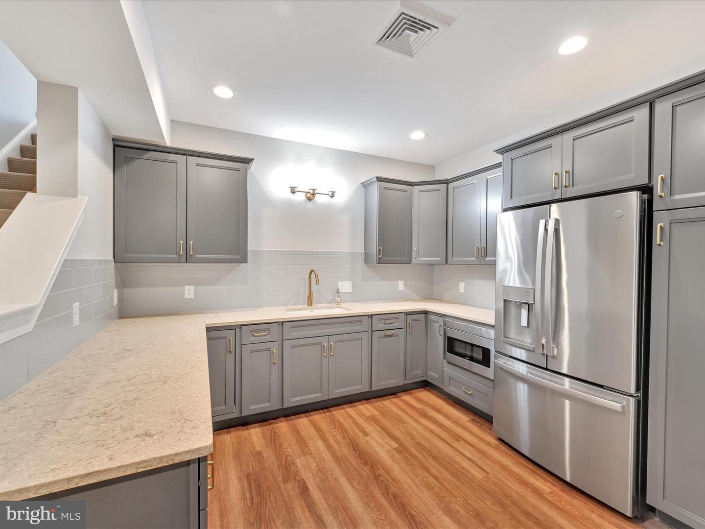 641 Skyler Drive photo 34