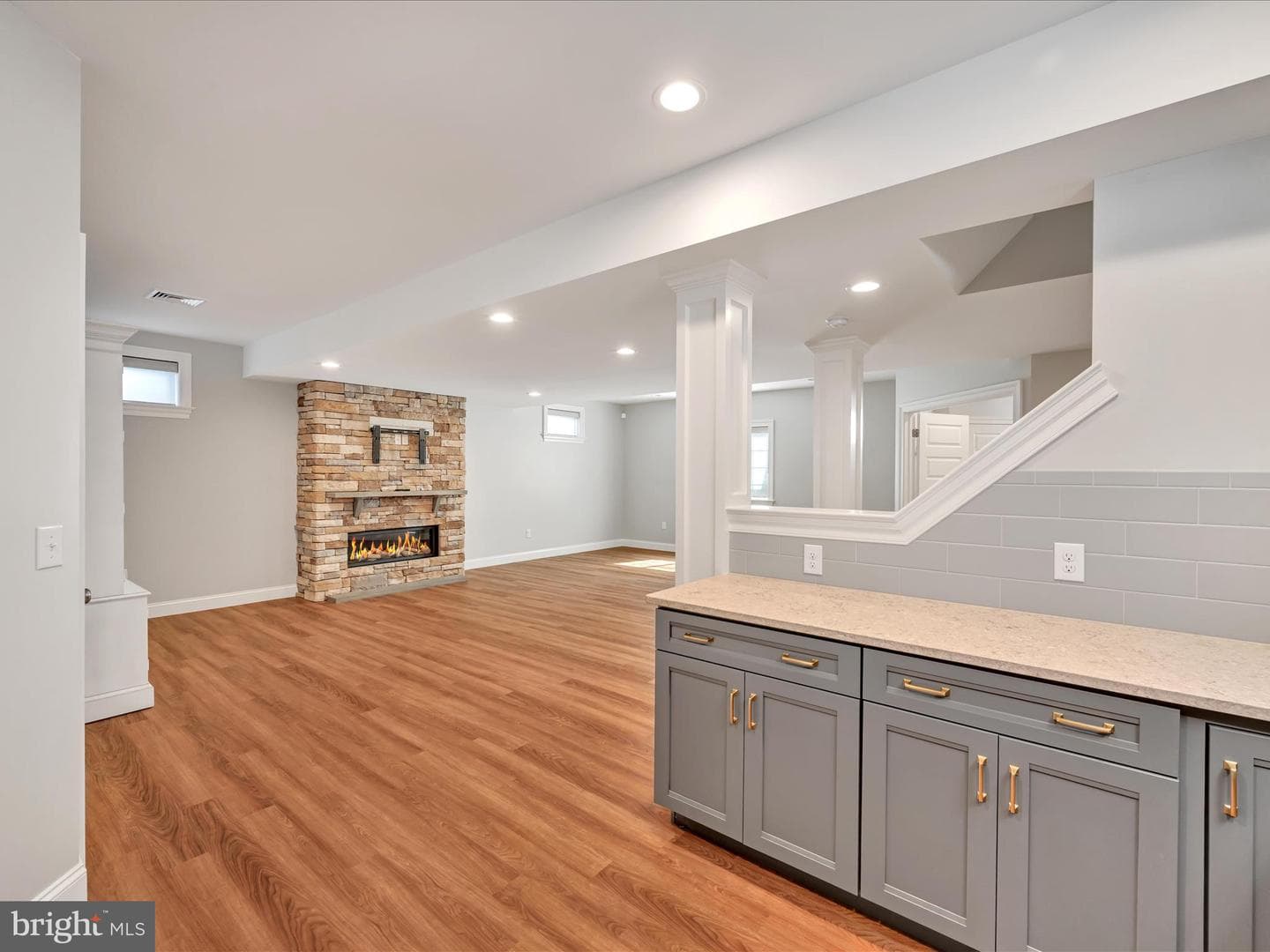641 Skyler Drive photo 35