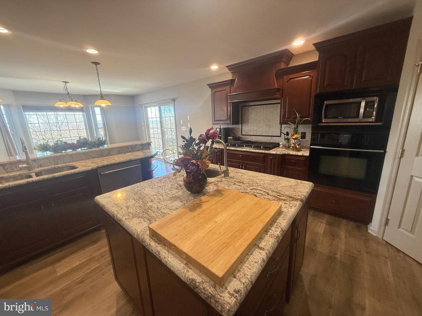 3532 River Road photo 31