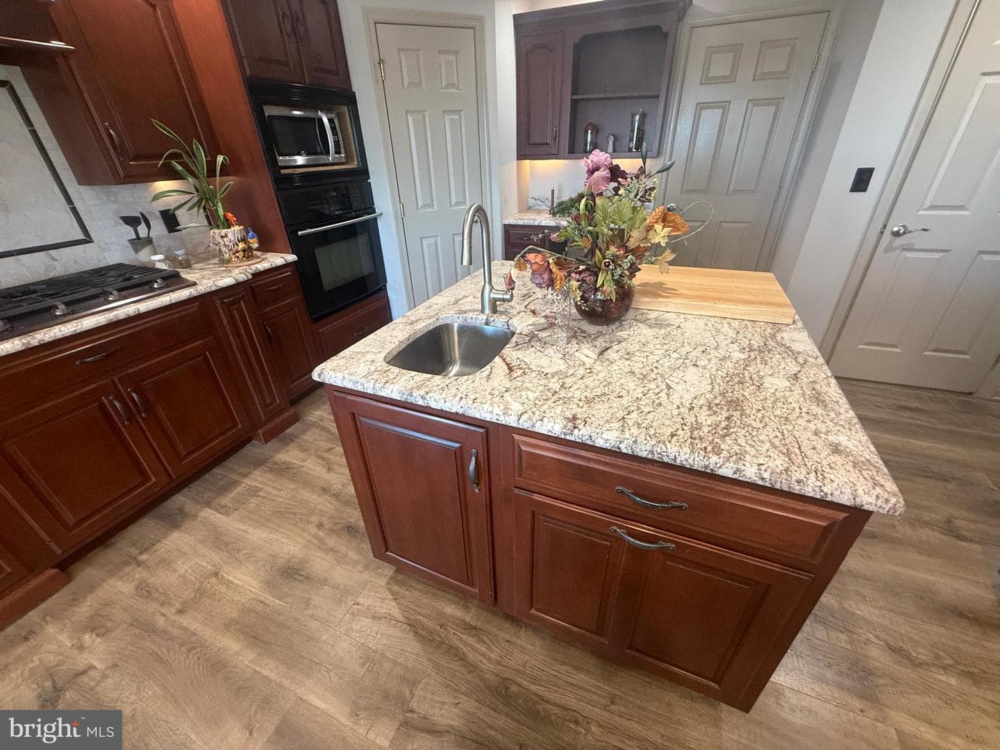 3532 River Road photo 36