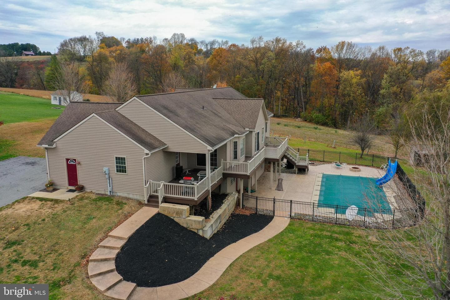 3532 River Road photo 7