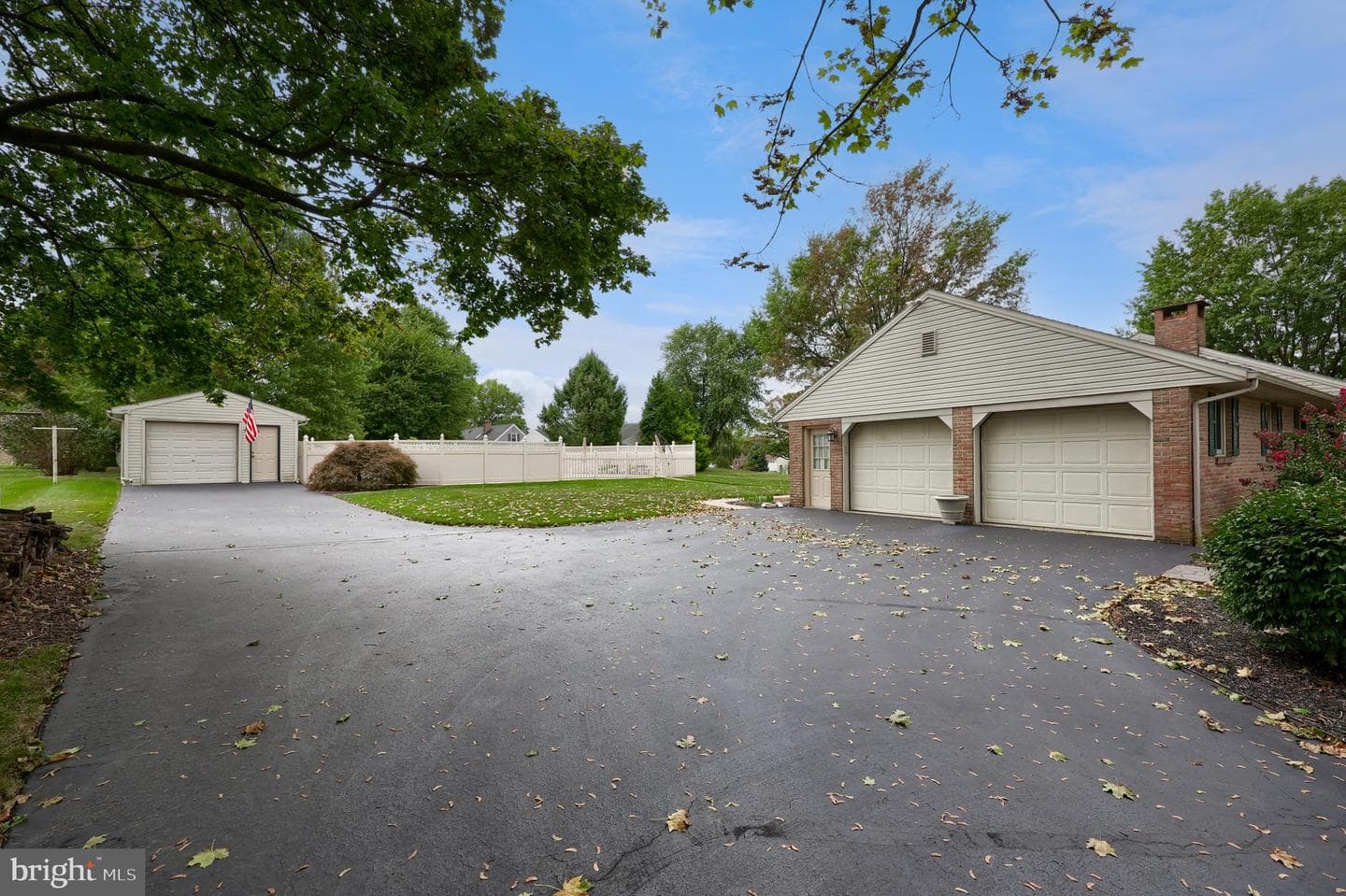 310 W Lexington Road photo 41