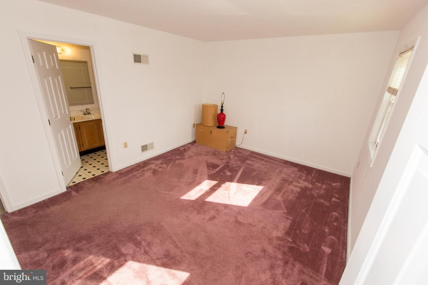 113 Sherfield Court photo 17