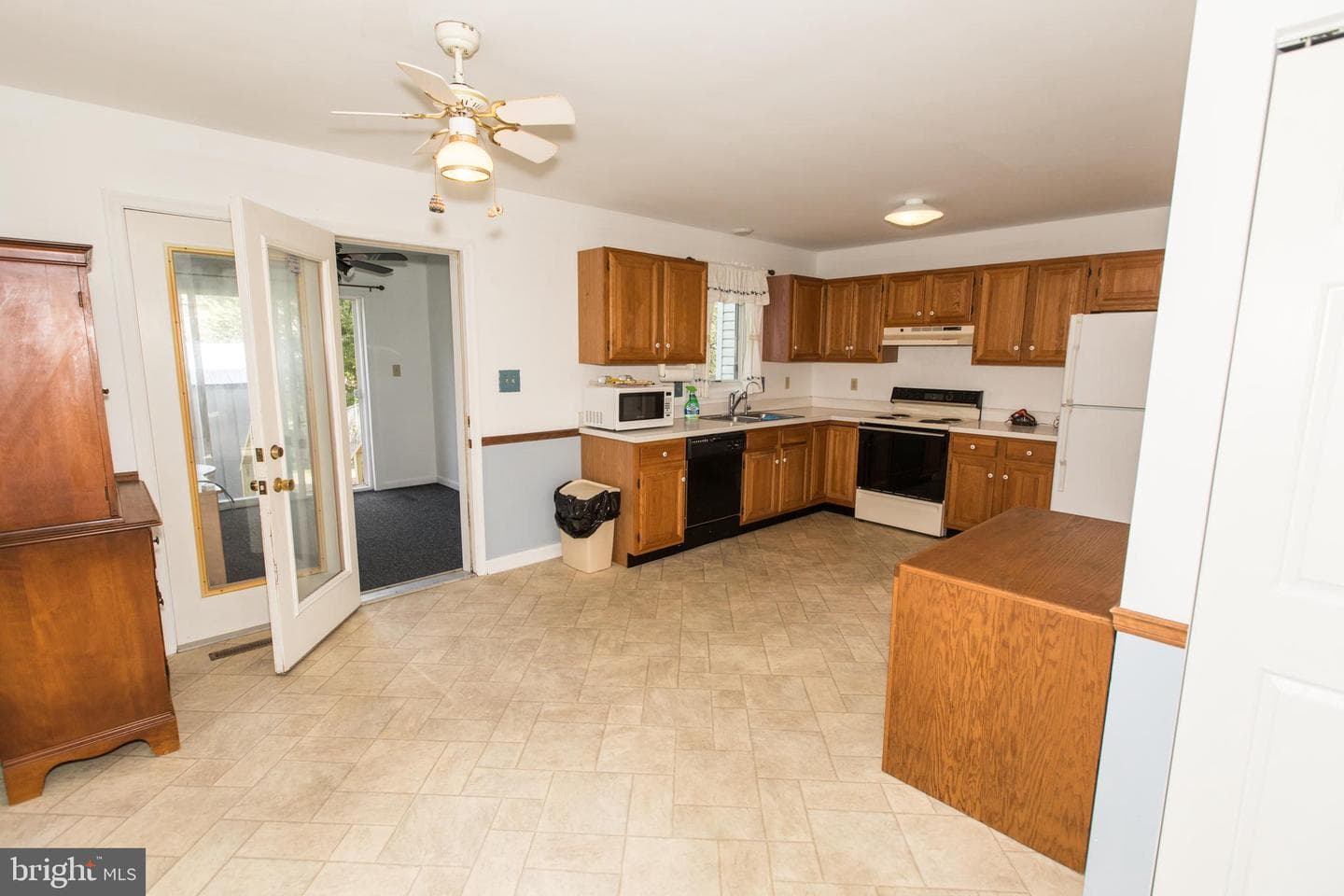 113 Sherfield Court photo 6