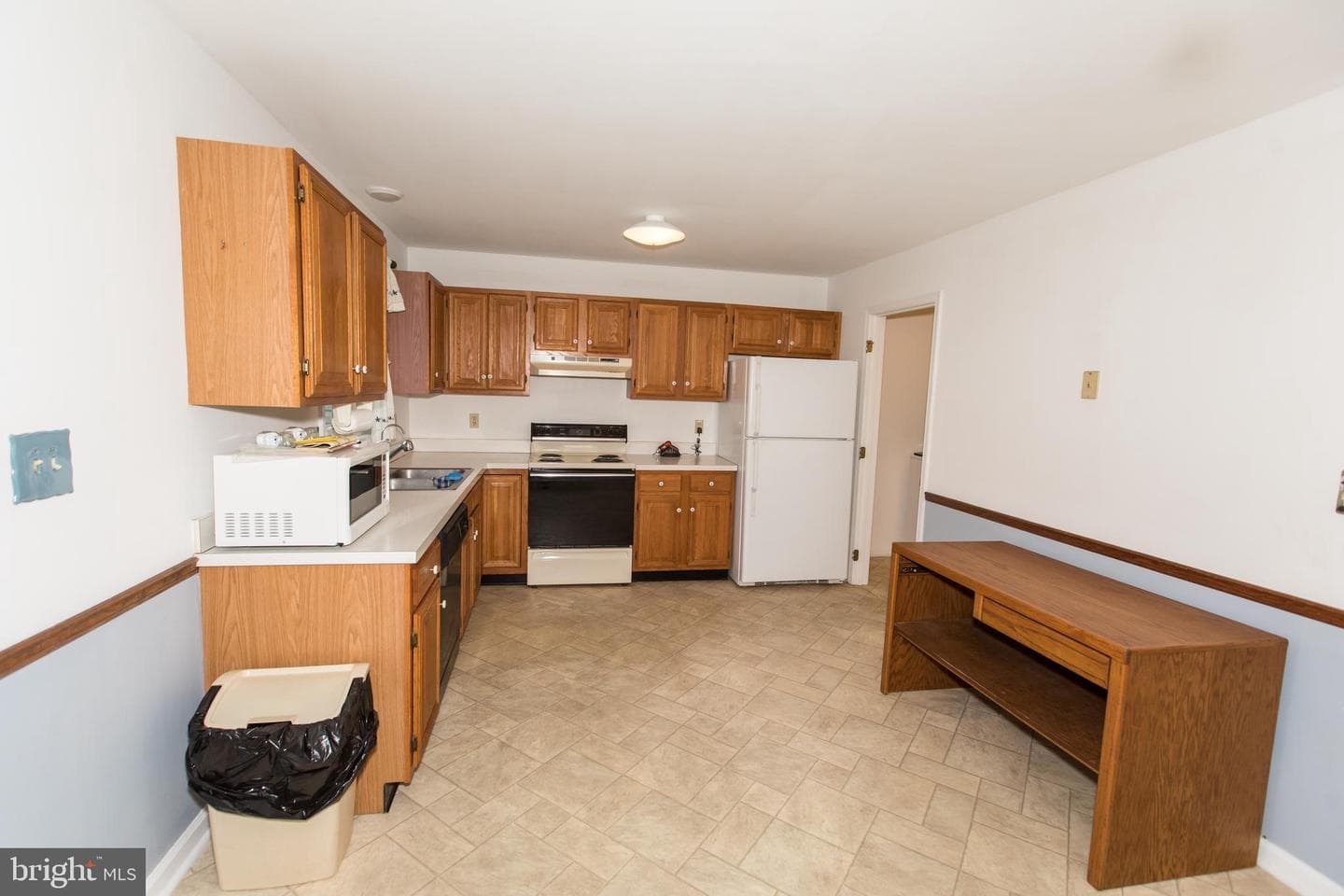 113 Sherfield Court photo 7
