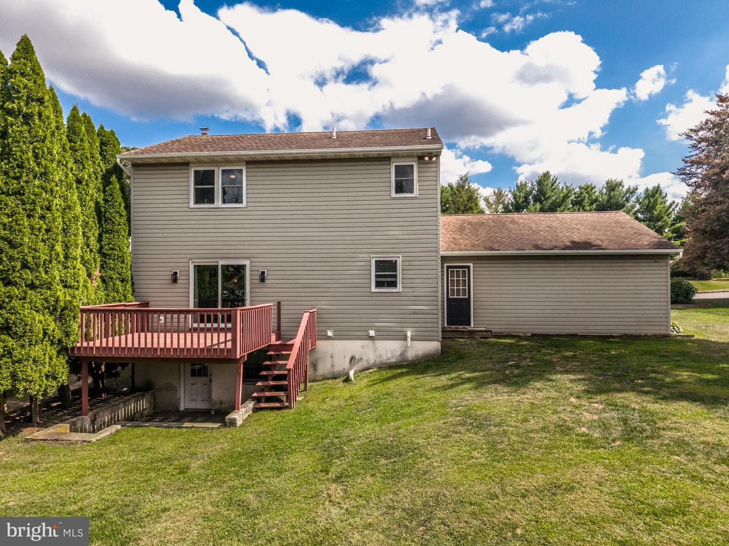 103 Lynwood Street photo 22