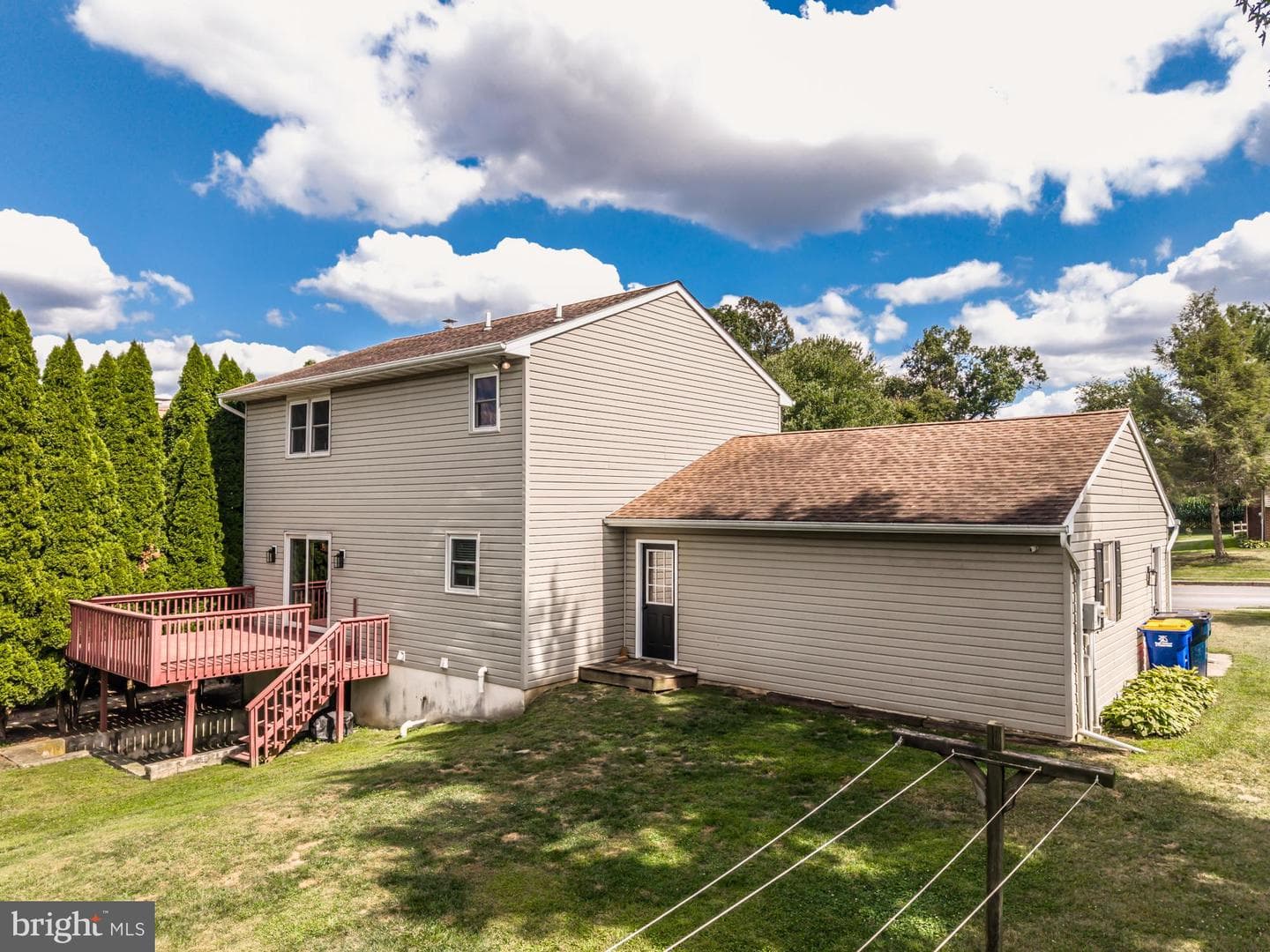 103 Lynwood Street photo 23