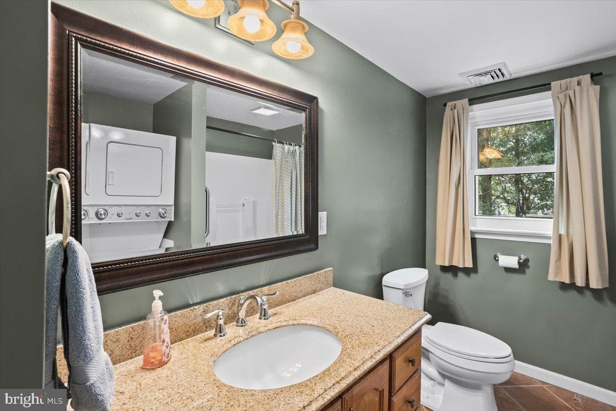 330 Sylvan Retreat Road photo 16