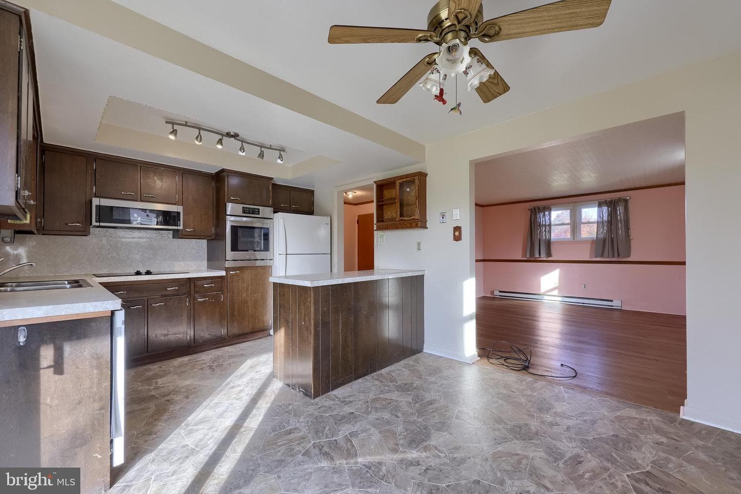 430 Biscayne Road photo 12